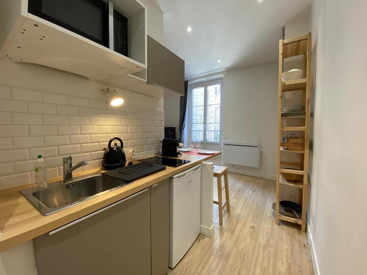 Place De Metz, Hyper-centre Grenoble, 25 M2 * Grenoble